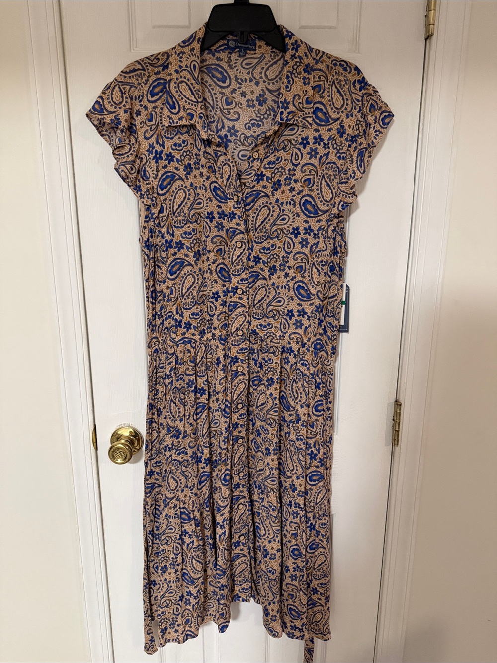 Democracy Beige and Blue Paisley Button-Front Midi Dress